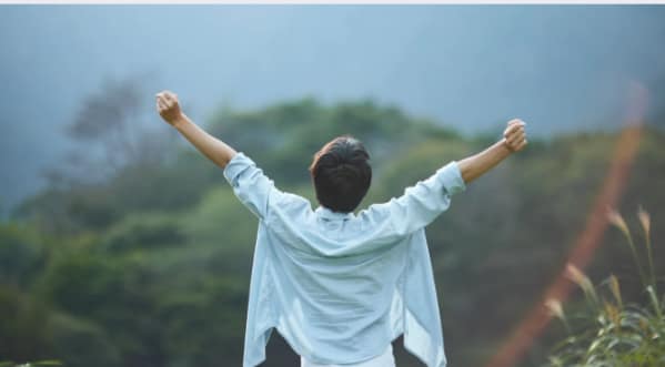 Pensar positivamente para desarrollar tu inteligencia emocional y activar tu máximo potencial